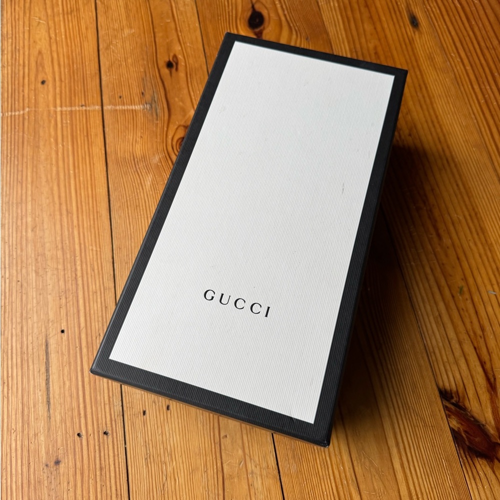 Gucci Black and White Box 6.75x12.5x4.25